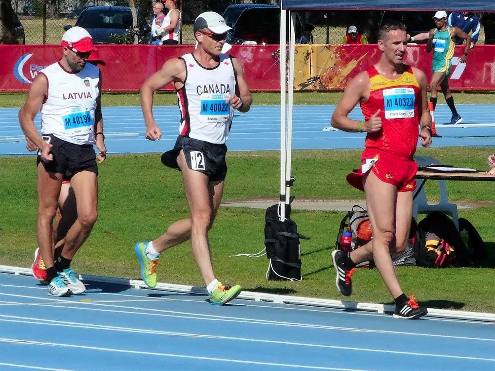 20050161_1387391774663356_1339768840_o