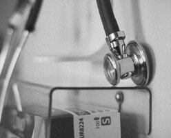 Почему в Канаде нет частных медицинских клиник?