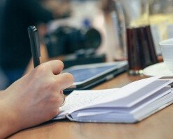 Более 500 000 канадцев подали заявки на пособие по безработице на прошлой неделе