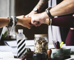 Вот список некоторых технологических компаний, которые создают офисы вдали от крупных городов