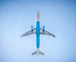 Опрос: более 80% канадцев поддерживают ограничения на поездки