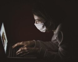 Трюдо: канадцы не смогут вернуться к прежней жизни, пока не появится вакцина против COVID-19
