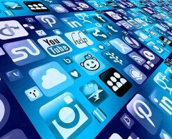Канадским телекоммуникационным компаниям дали 2 года на снижение цен на 25%
