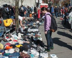 Уличный рынок в Даунтаун Истсайд (Downtown Eastside)