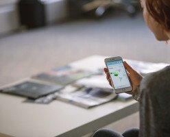 Канадская средняя школа запрещает использование мобильных телефонов на ее территории