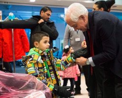 Канада планирует дать ПМЖ 305,000 иммигрантам в 2016 году (РЕКОРД!)