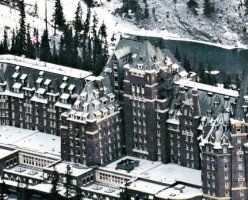 Замки в Канаде: 10 сказочных замков, которые вы можете посетить