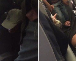 Вопиющий случай на авиалиниях в США: "лишнего" пассажира силой выгнали из самолета (ВИДЕО)