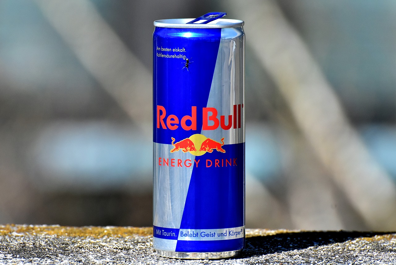 Кажется очевидным, что употребление Red Bull на самом деле не «окрыляет», к...