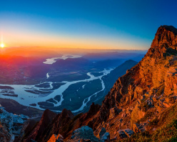 Гора Чиэм (Mount Cheam)