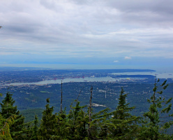 Гора Дог (Dog Mountain)