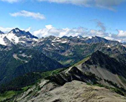 Гора Фромм (Mount Fromme)