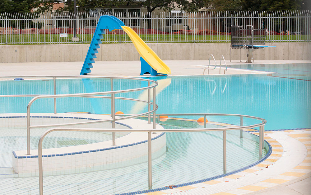 Бассейны в Нью-Вестминстере: Moody Park Pool
