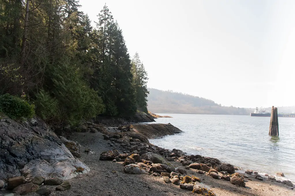 Прогулочная тропа Адмиралти поинт (Admiralty Point)