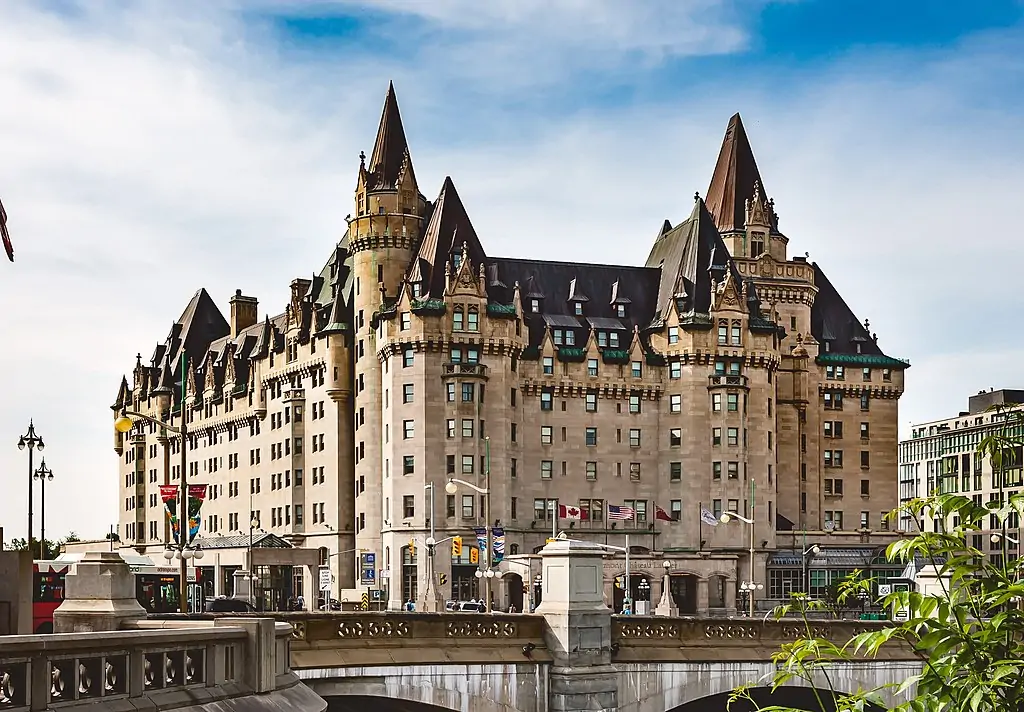 Замок Chateau Laurier (Оттава, Онтарио)