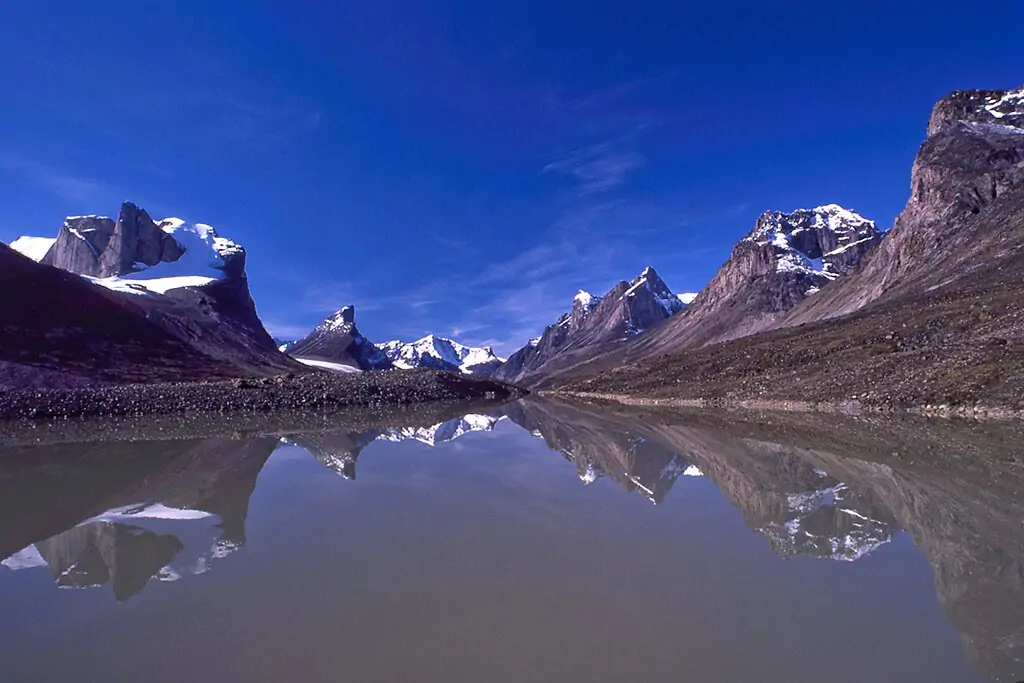 Акшаюк Пасс (Akshayuk Pass), Баффнова Земля