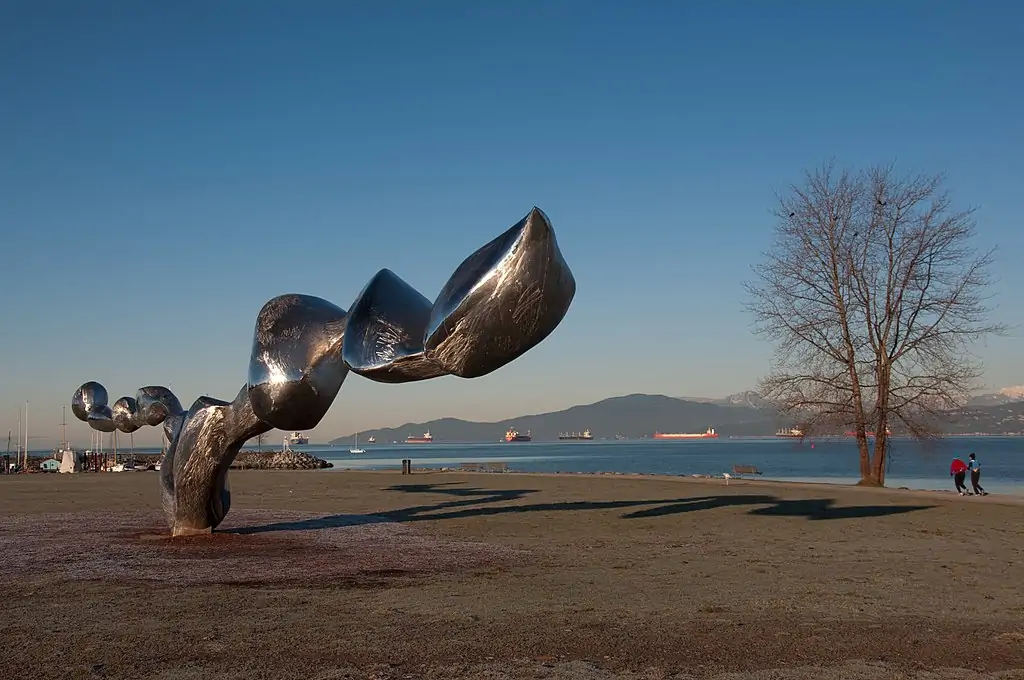 Парк Ваньер (Vanier Park)