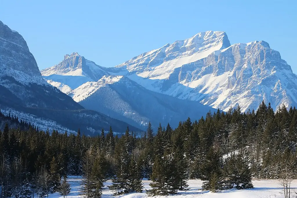 Канадские Скалистые горы (Rocky Mountains)