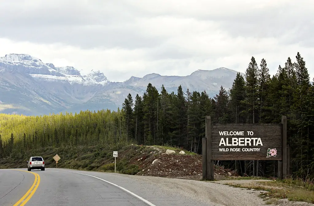 Альберта изменила условия участия в иммиграционном потоке Alberta Opportunity Stream