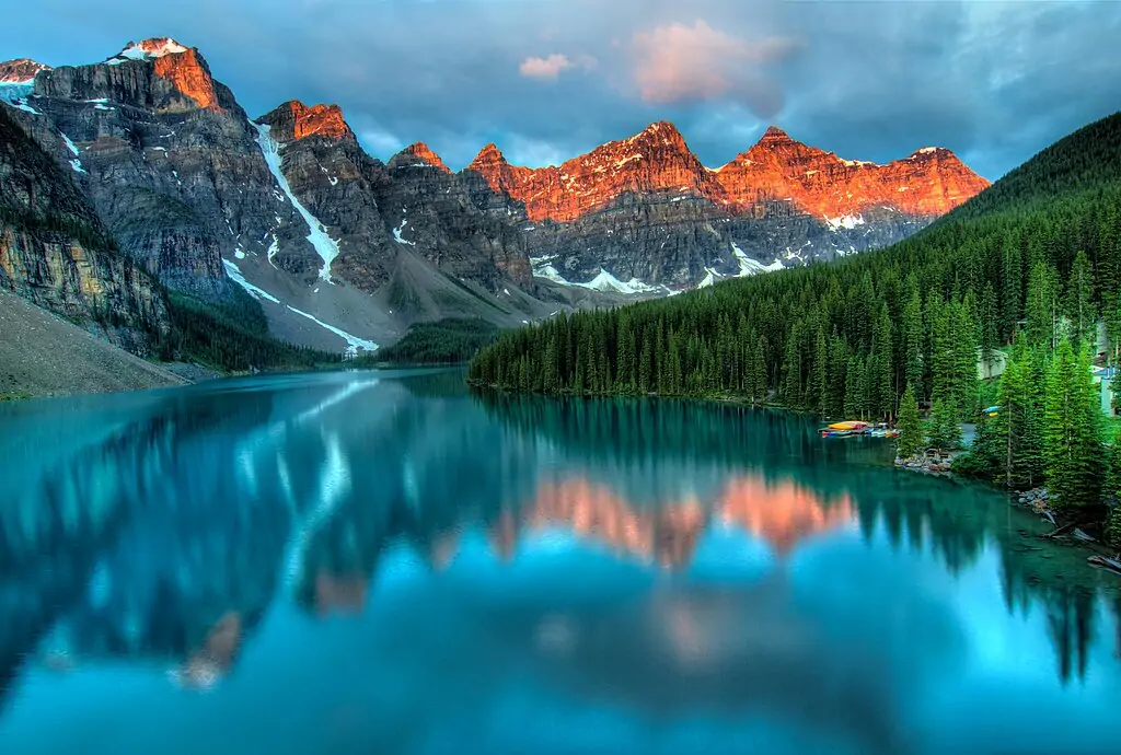 Озеро Морейн (Moraine Lake)
