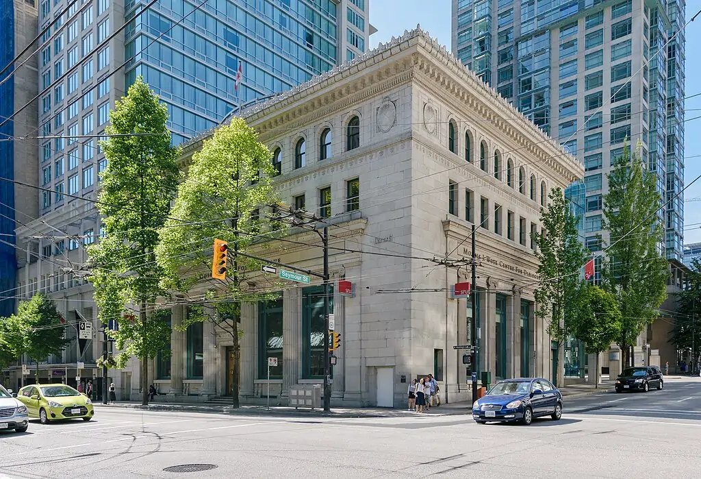 Simon Fraser University (SFU)