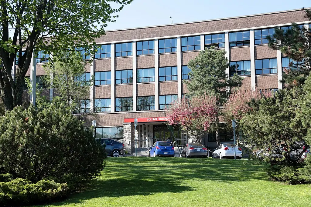 колледж Роузмонт