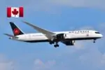 Канадский суд отправил на пересмотр дело о выплате пассажиру Air Canada