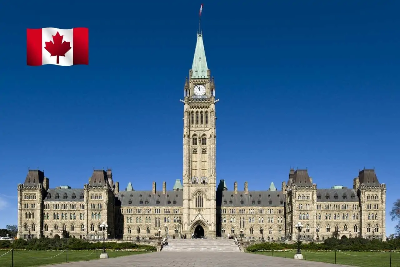 В Канаде начинается масштабная программа, затрагивающая тысячи госслужащих